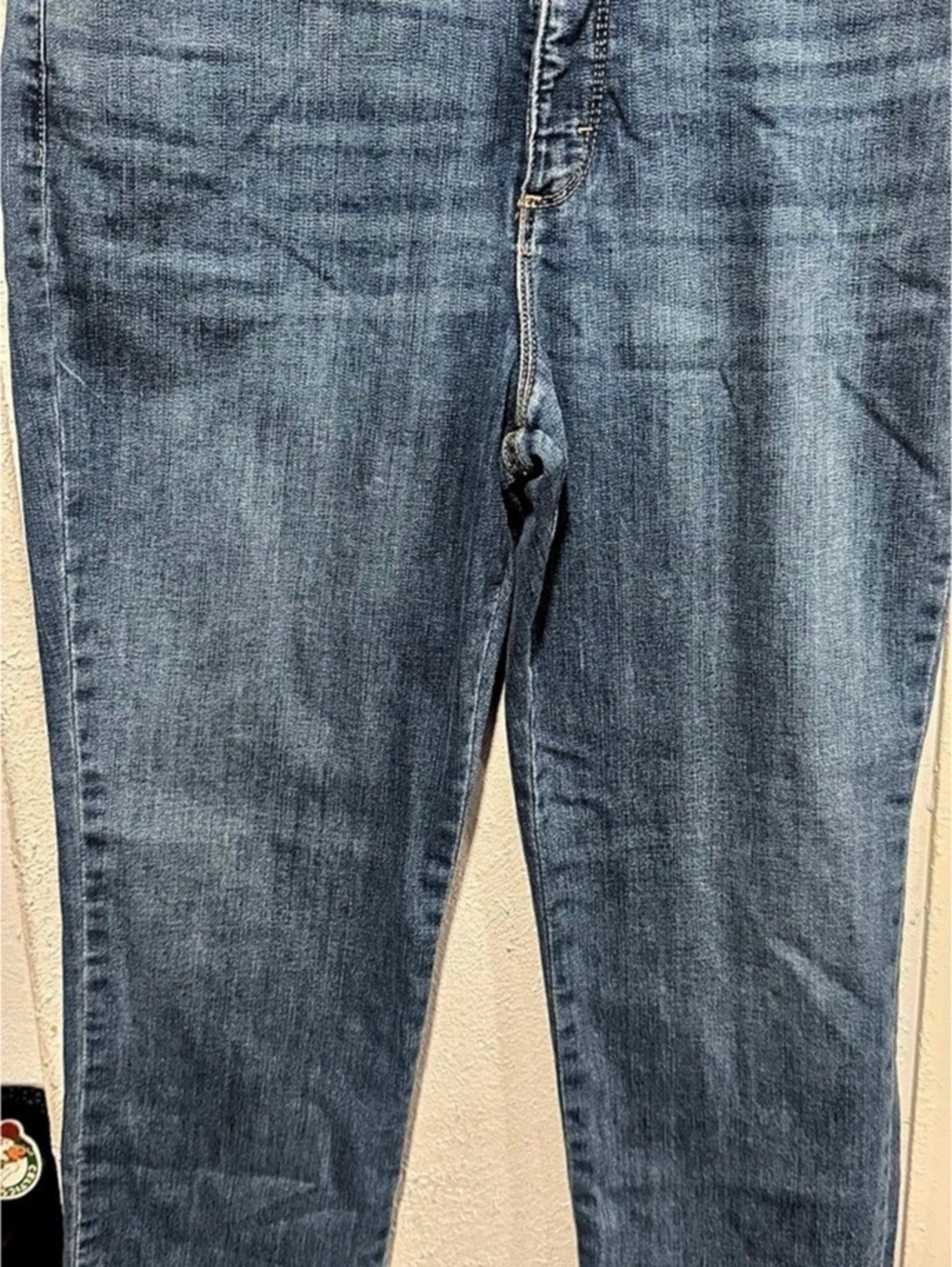 Lee Instantly Slims Classic Relaxed Fit Monroe Straight Leg Jean Monroe Straight